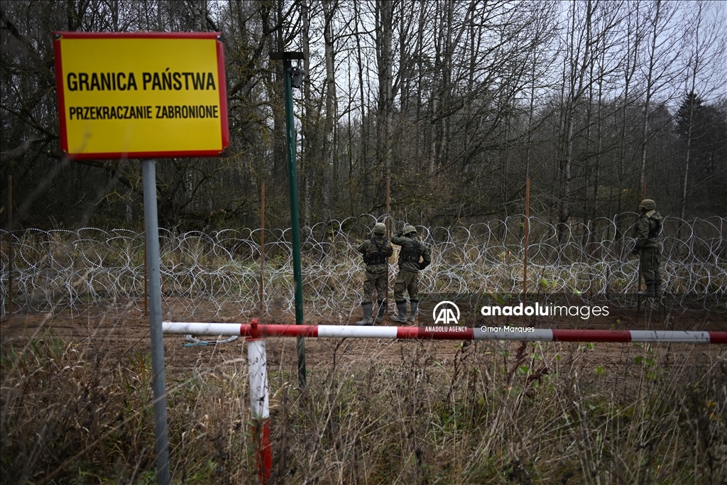 Poland starts to build barbed wire fence with Russian exclave Kaliningrad