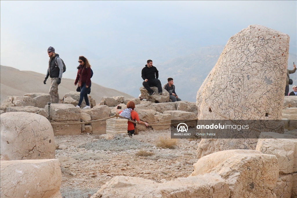 تركيا.. جبل نمرود يستقطب قرابة 223 ألف زائر