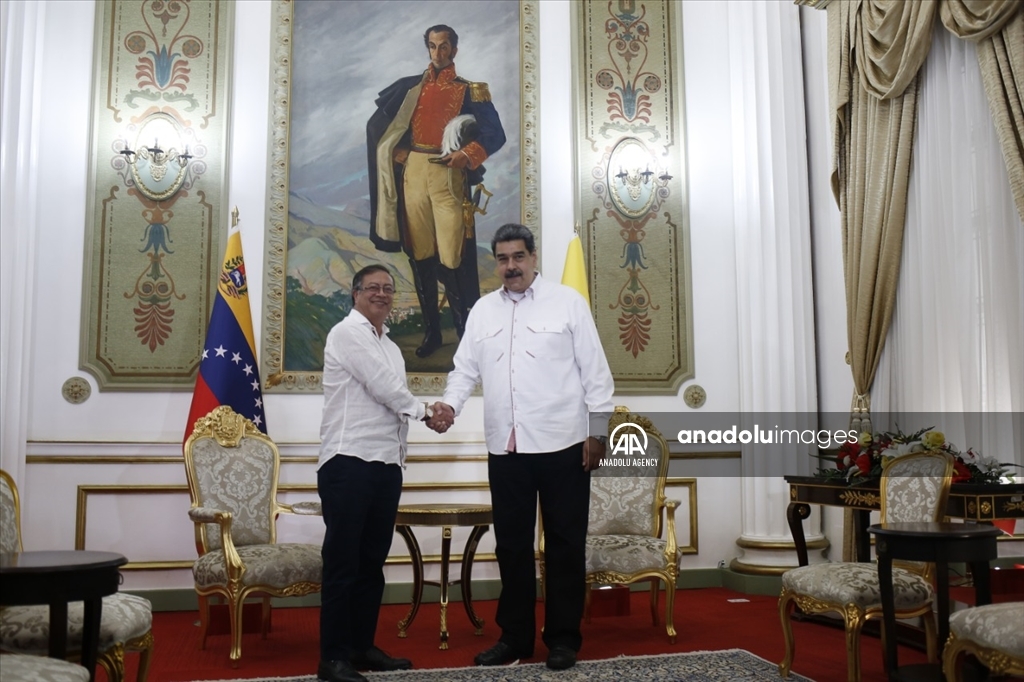 Asi fue el encuentro entre Gustavo Petro y Nicolás Maduro en Caracas