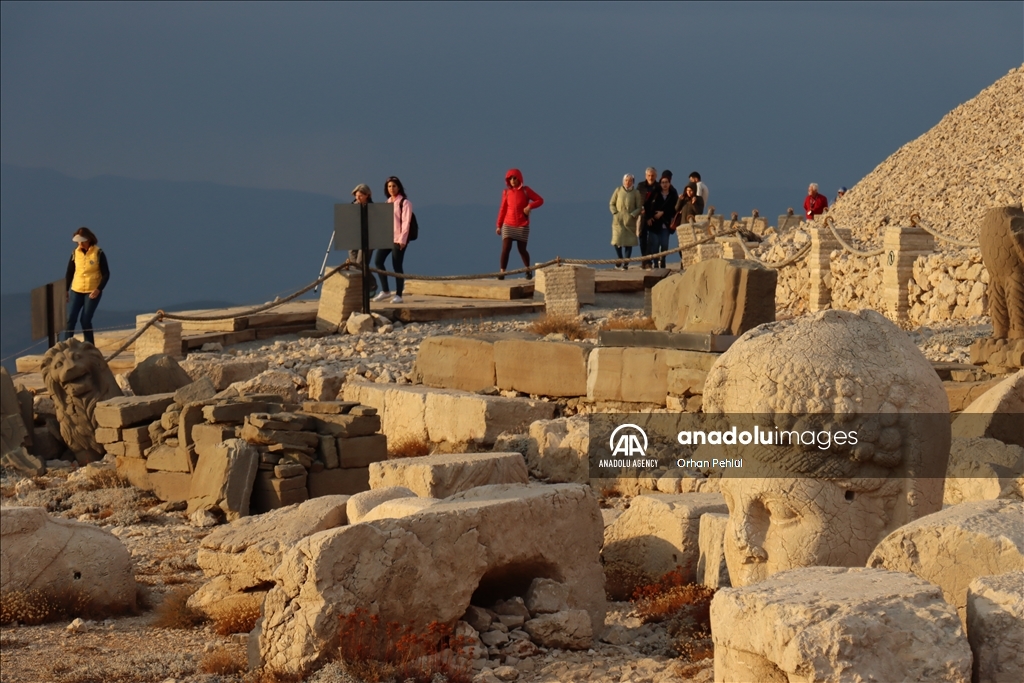 تركيا.. جبل نمرود يستقطب قرابة 223 ألف زائر