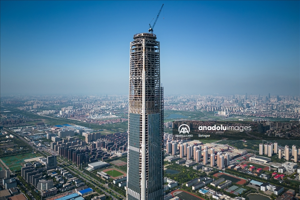 Çin'de inşaatı tamamlanmamış gökdelen: Goldin Finance 117