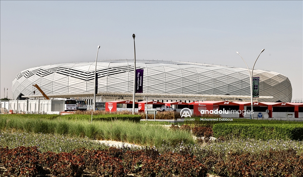 Güneş hareket ettikçe renk değiştiriyor: Education City Stadı