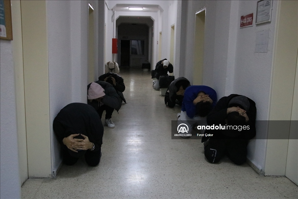 Trakya'da KYK yurtlarında deprem tatbikatları yapıldı