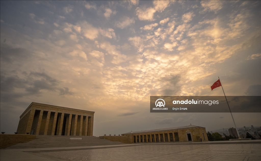 10 Kasım Atatürk'ü Anma Günü ve Atatürk Haftası