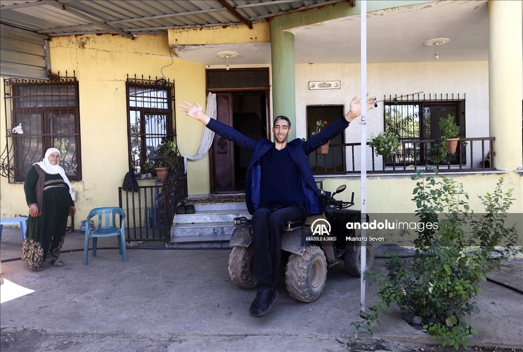 "Dev adam" Sultan Kösen'e fotoğraf sanatçılarından ziyaret