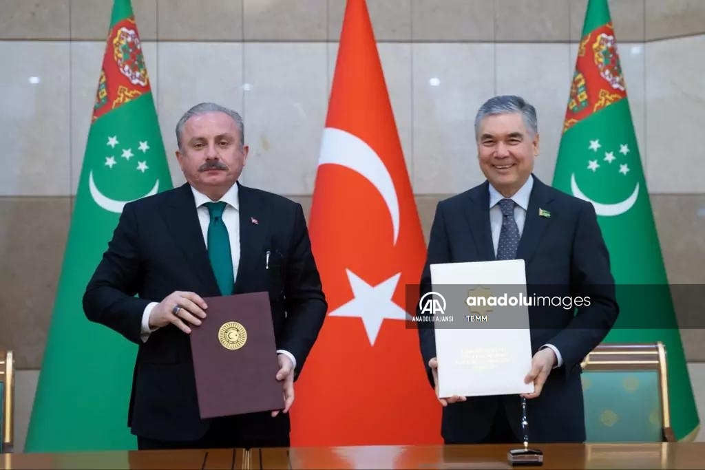 TBMM Başkanı Şentop’a Türkmenistan’da "Devlet Nişanı" takdim edildi