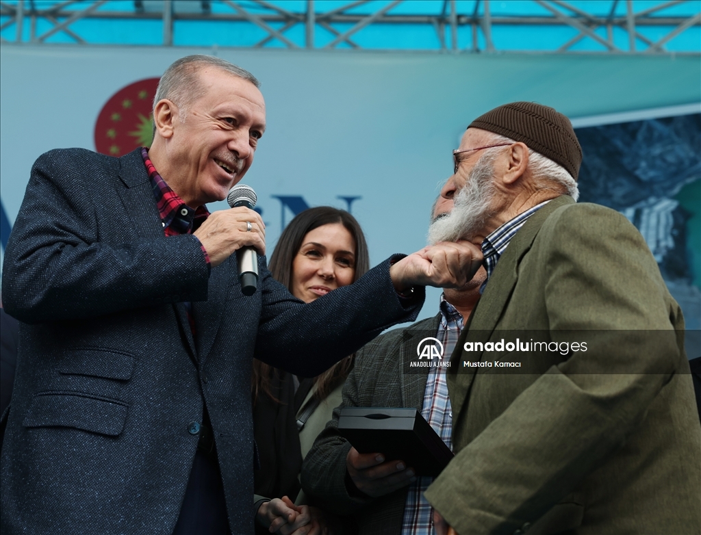 Cumhurbaşkanı Erdoğan, "Yusufeli Barajı ile Yeni Yerleşim Bölgesinin Açılış Töreni"ne katıldı