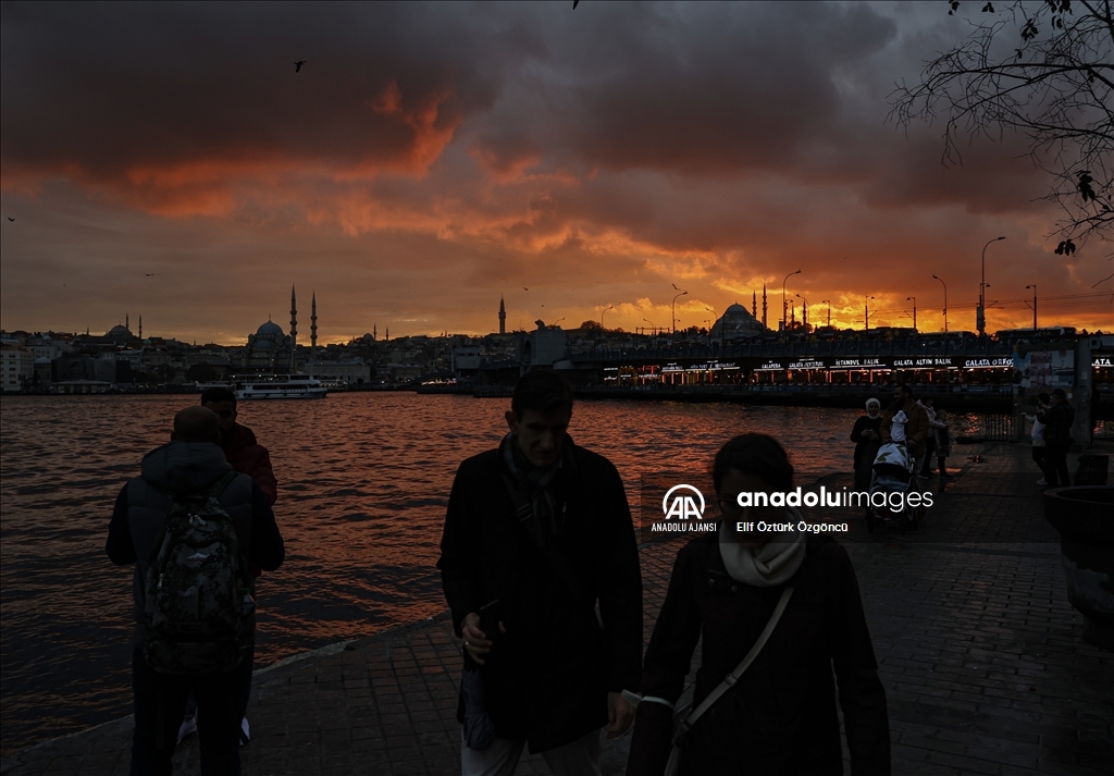 İstanbul’da gün batımı