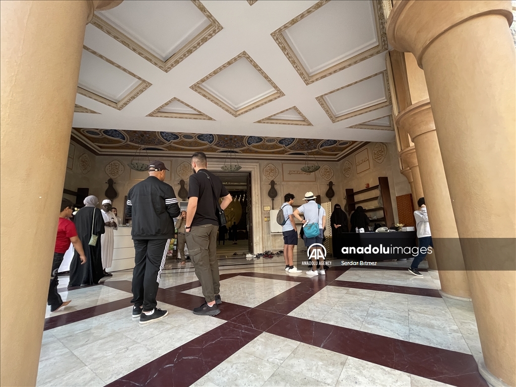 طرفداران فوتبال در قطر با اسلام آشنا می‌شوند