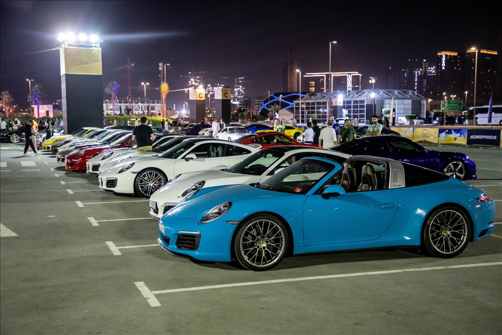 Dubai'de Porsche Festivali
