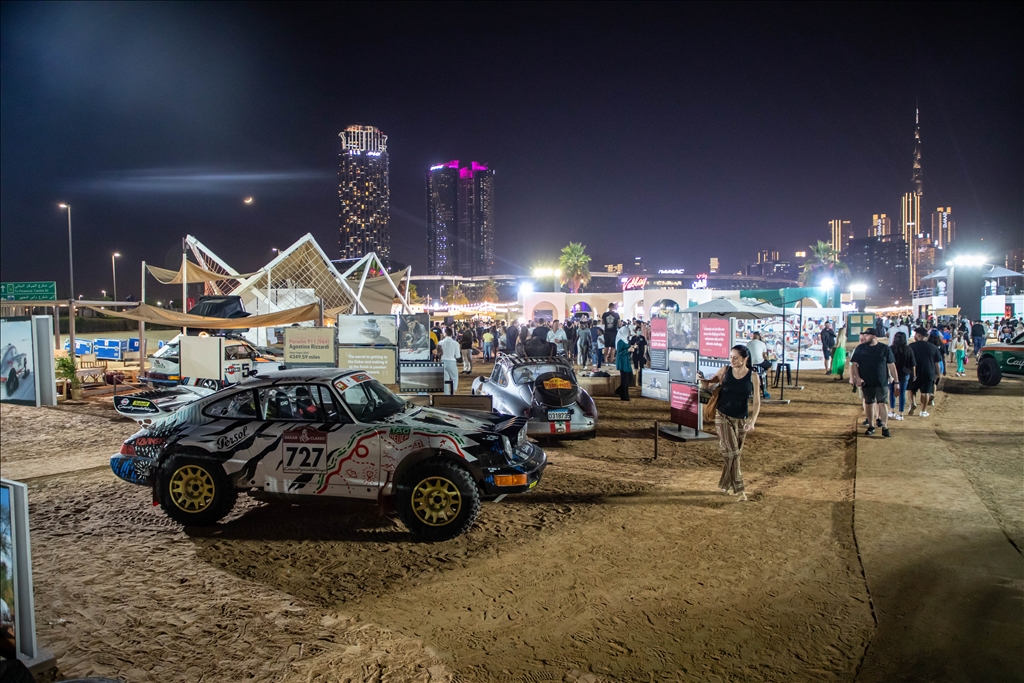 Dubai'de Porsche Festivali