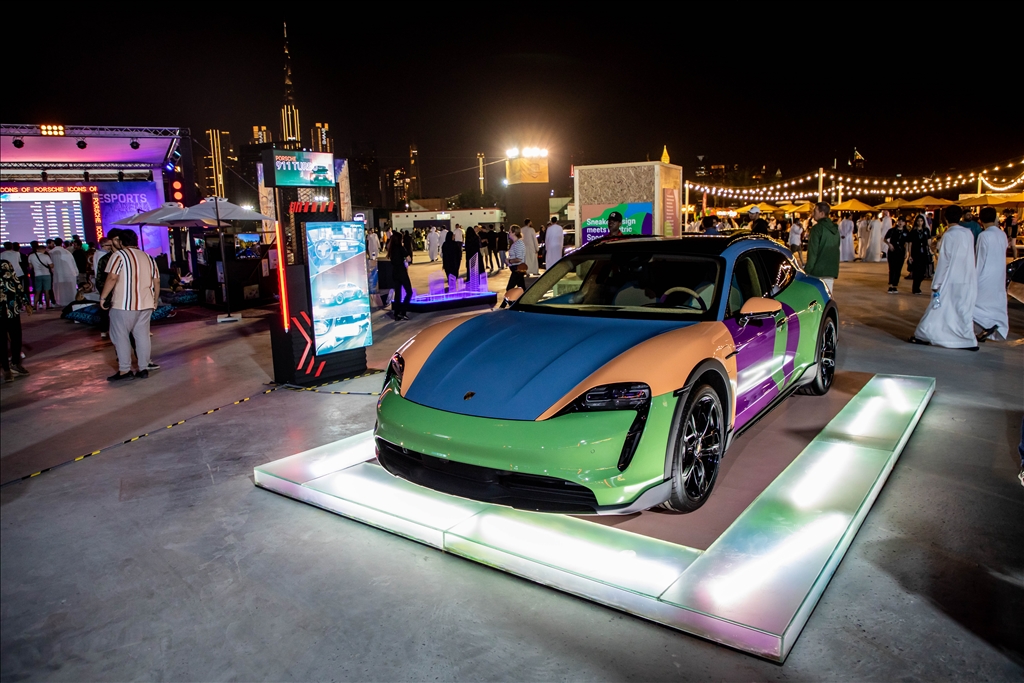 Dubai'de Porsche Festivali