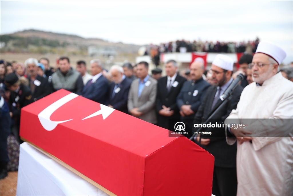Şehit Piyade Er Mehmet Demir, Adıyaman'da son yolculuğuna uğurlandı