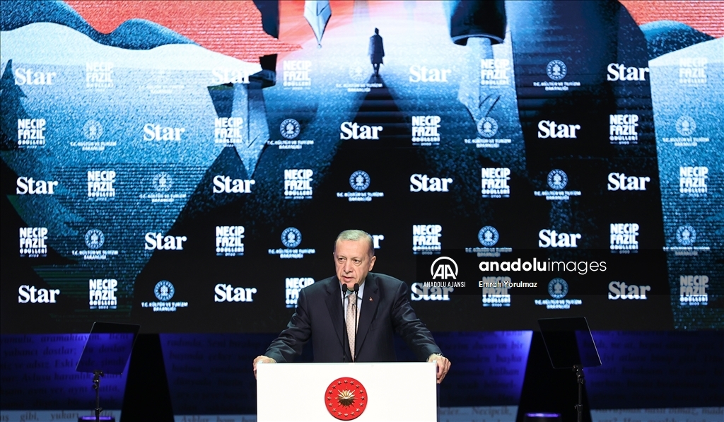 Cumhurbaşkanı Erdoğan, Necip Fazıl Ödülleri programında konuştu