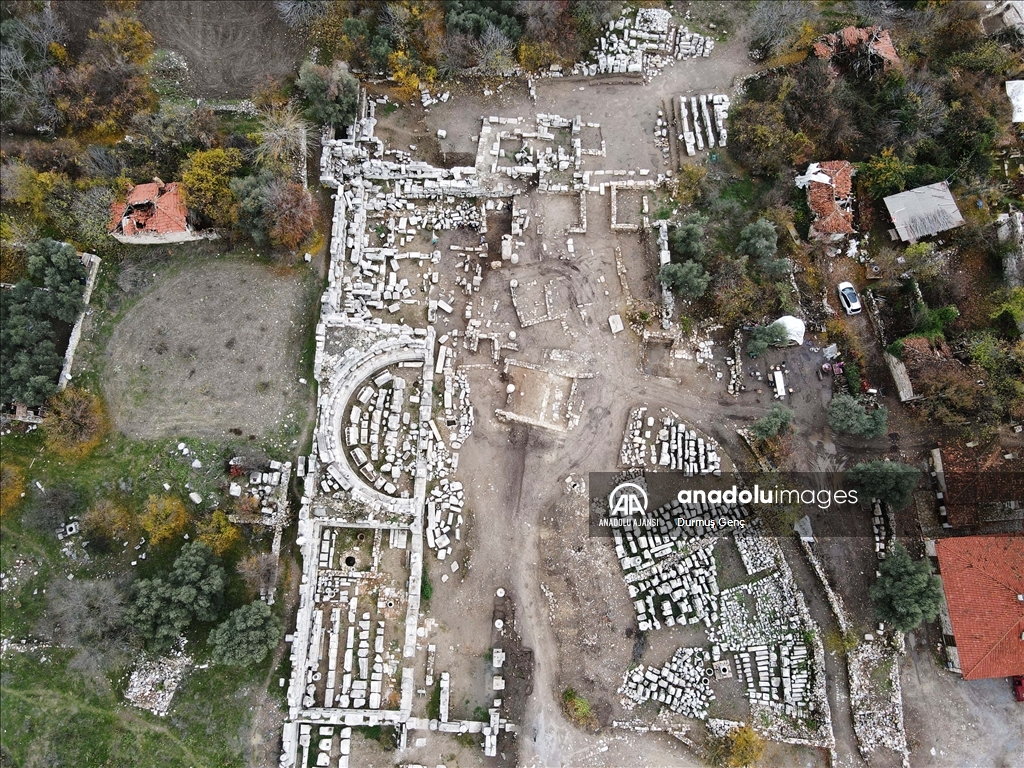 Lagina ve Stratonikeia antik kentleri sonbaharda dron ile görüntülendi