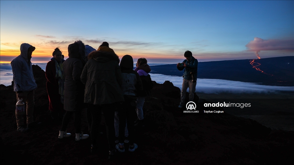 38 yıl sonra harekete geçen, Dünya'nın en büyük aktif yanardağı Mauna Loa'da gün doğumu