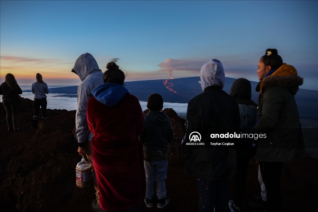 38 yıl sonra harekete geçen, Dünya'nın en büyük aktif yanardağı Mauna Loa'da gün doğumu