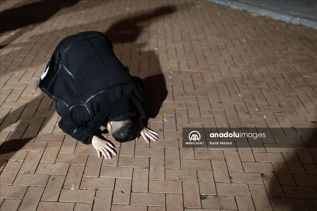 شادی خیابانی مردم مراکش پس از شکست اسپانیا در جام جهانی