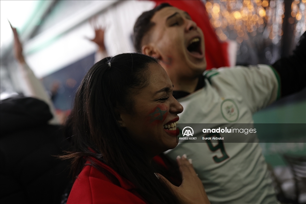 شادی خیابانی مردم مراکش پس از شکست اسپانیا در جام جهانی