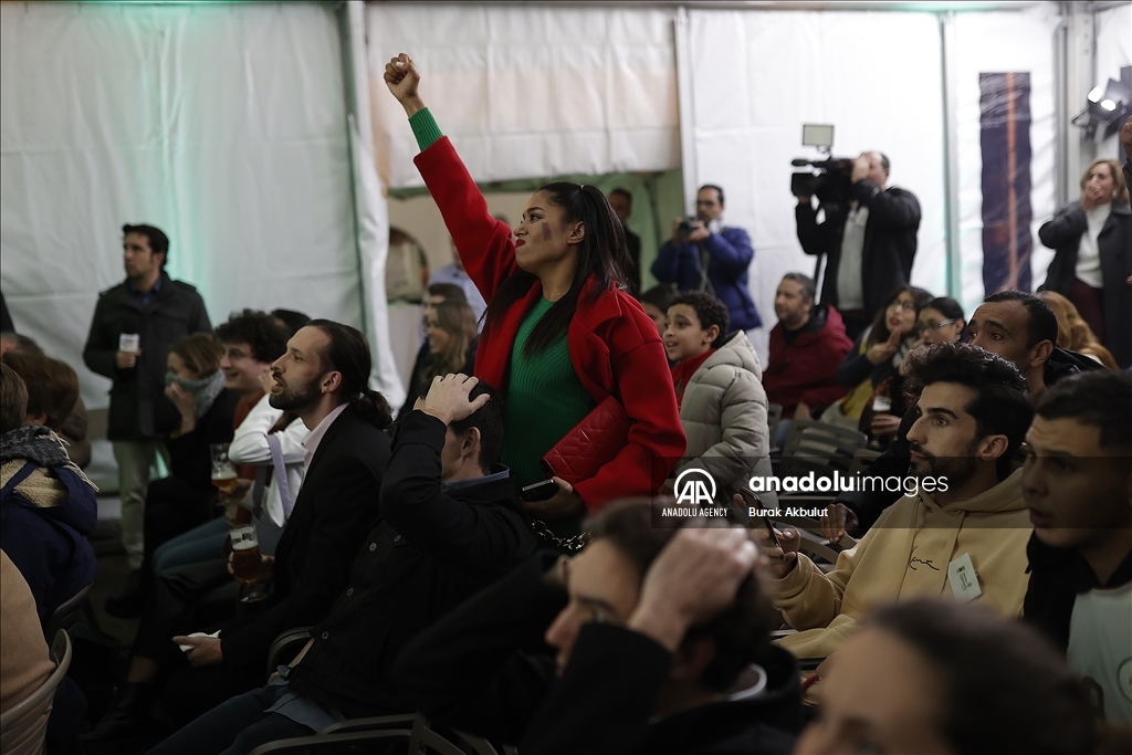 شادی خیابانی مردم مراکش پس از شکست اسپانیا در جام جهانی