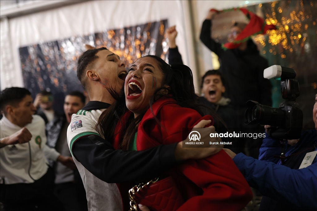 شادی خیابانی مردم مراکش پس از شکست اسپانیا در جام جهانی