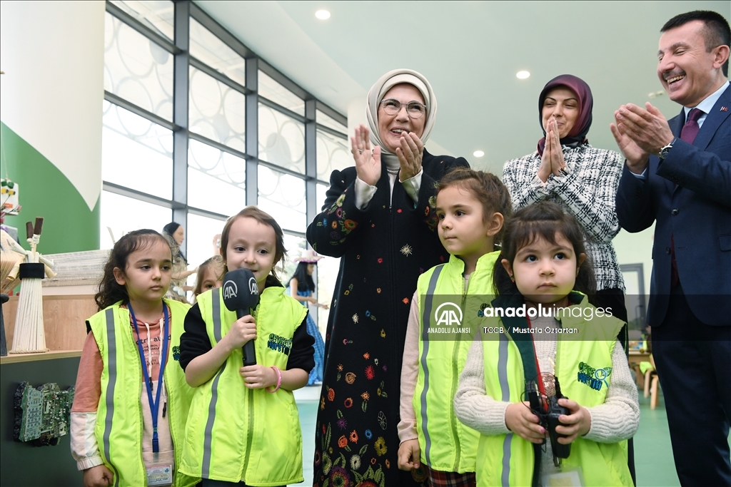 Emine Erdoğan "Sıfır Atık Eğitim ve Simülasyon Merkezi"nin açılışını yaptı
