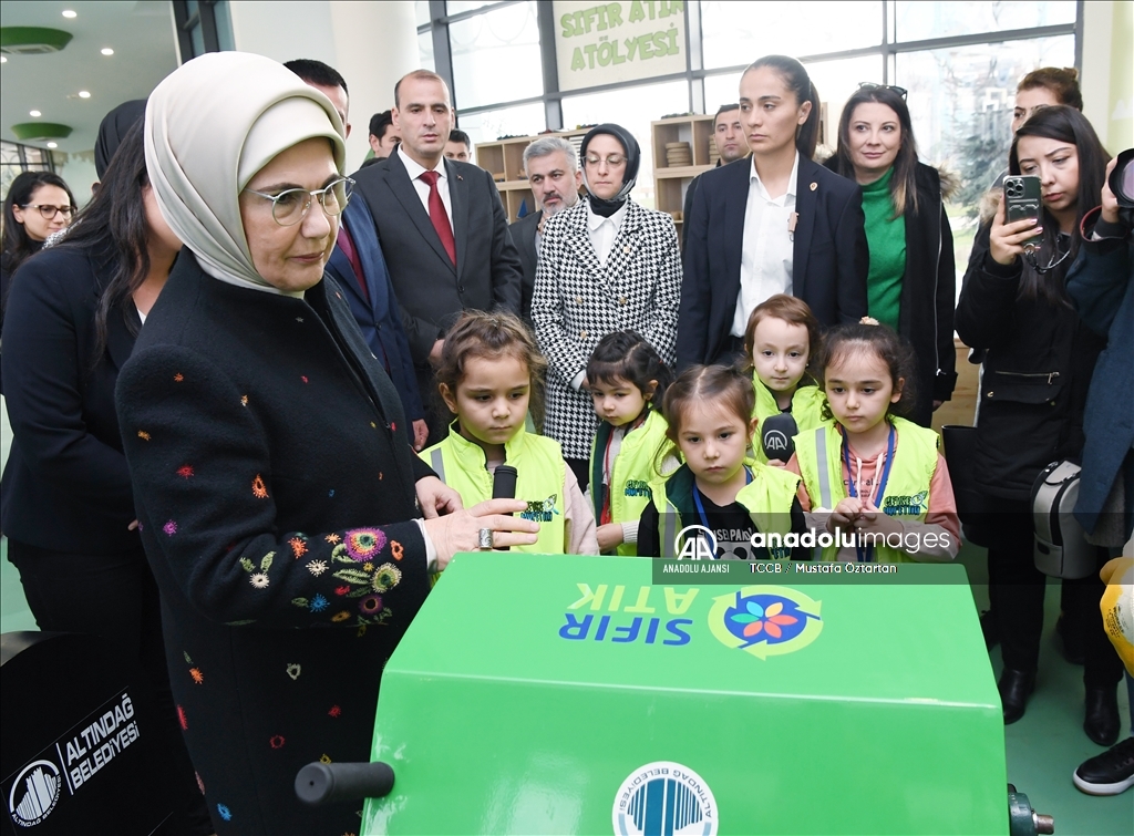 Emine Erdoğan "Sıfır Atık Eğitim ve Simülasyon Merkezi"nin açılışını yaptı