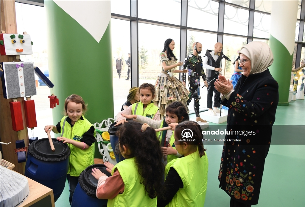Emine Erdoğan "Sıfır Atık Eğitim ve Simülasyon Merkezi"nin açılışını yaptı