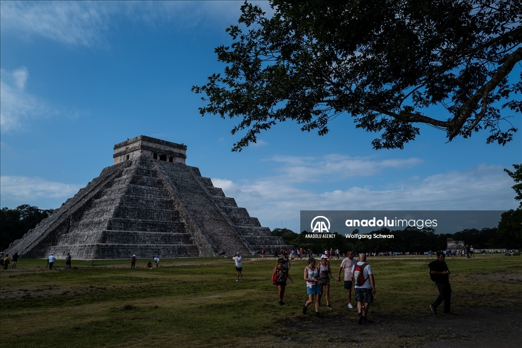 Touristic and Mayan culinary aspects of Mexico's Yucatan