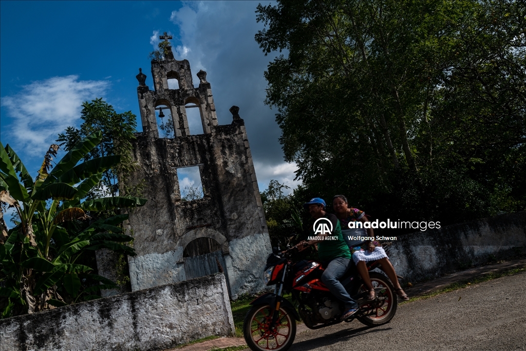 Touristic and Mayan culinary aspects of Mexico's Yucatan