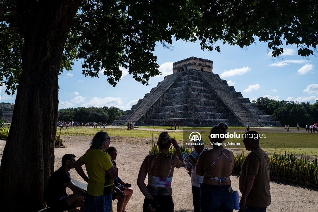 Touristic and Mayan culinary aspects of Mexico's Yucatan