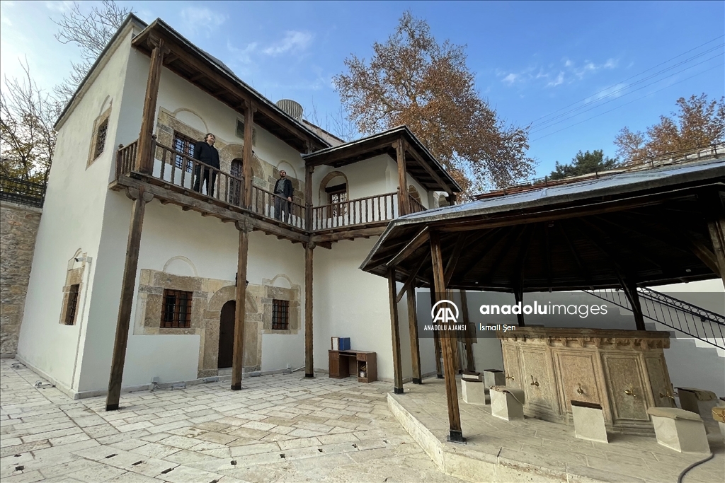 Elazığ'da 228 yıllık ata yadigarı cami restorasyonla eski görkemine kavuştu
