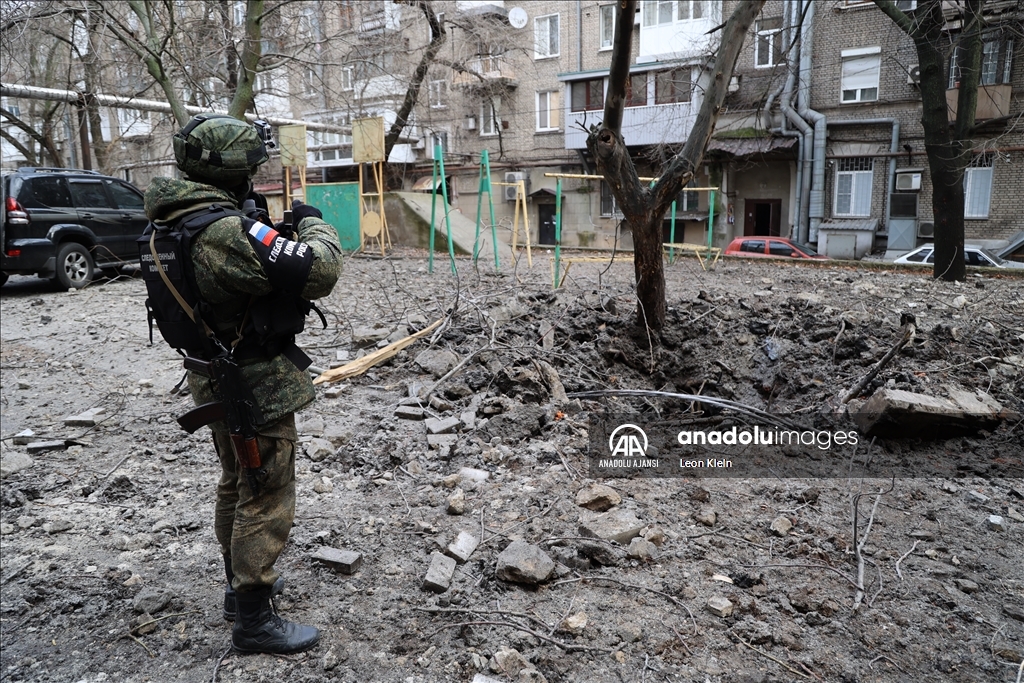 Donetsk bölgesine düzenlenen saldırıda hastane ve opera binası zarar gördü