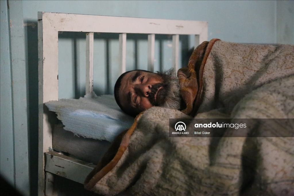 Afganistan'da uyuşturucu bağımlıları imkansızlıklar içinde tedavi arayışında