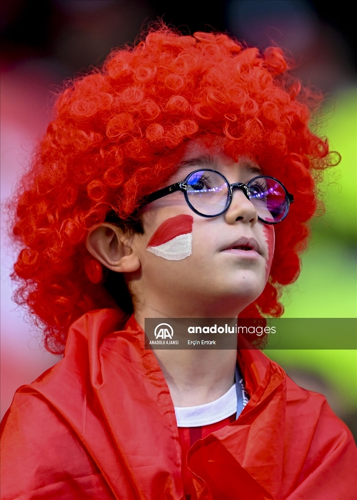 Dünya Kupası’nda çocuklar tribünlere renk kattı
