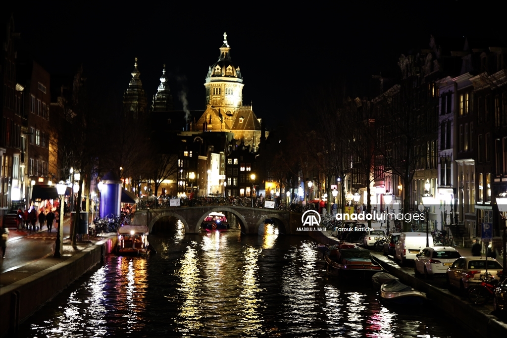 Amsterdam'da Noel hazırlıkları