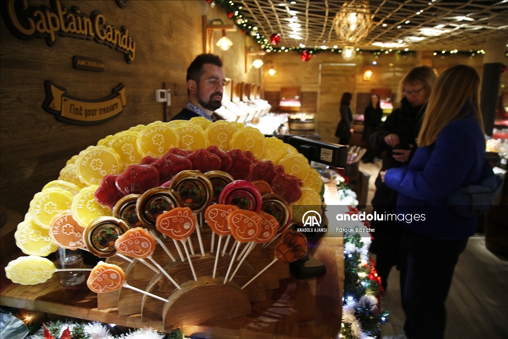 Amsterdam'da Noel hazırlıkları