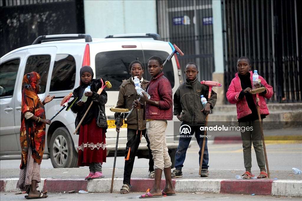 Cezayir'de Uluslararası Göçmenler Günü
