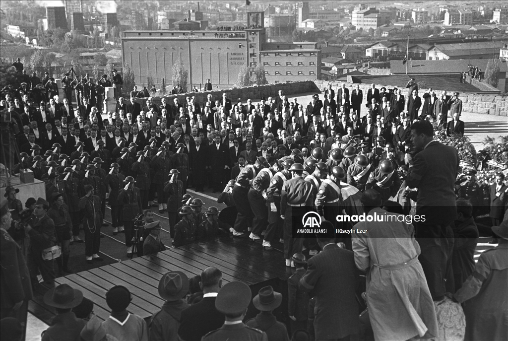 Atatürk'ün cenazesinin Anıtkabir'e nakli