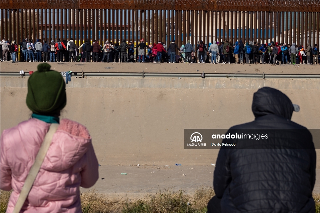 Meksika'nın Ciudad Juarez kentindeki göçmenlerin bekleyişi sürüyor