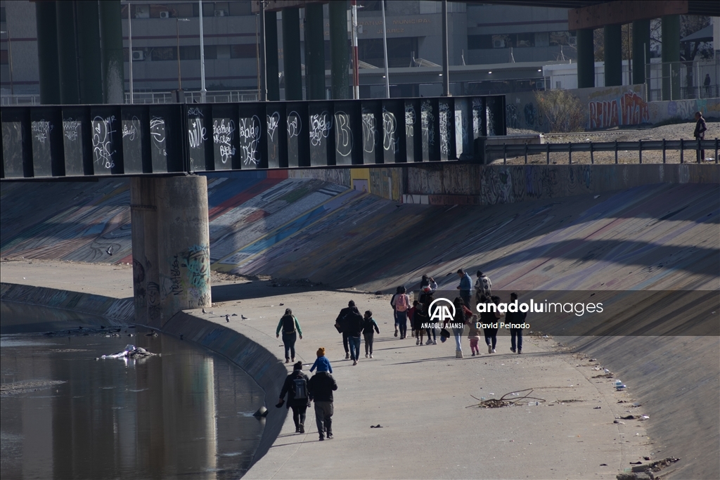 Meksika'nın Ciudad Juarez kentindeki göçmenlerin bekleyişi sürüyor
