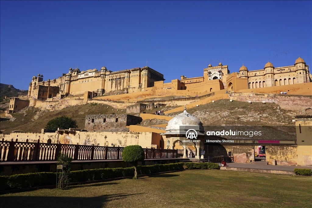 UNESCO World Heritage Site: Historical Amber Fort in India's Jaipur