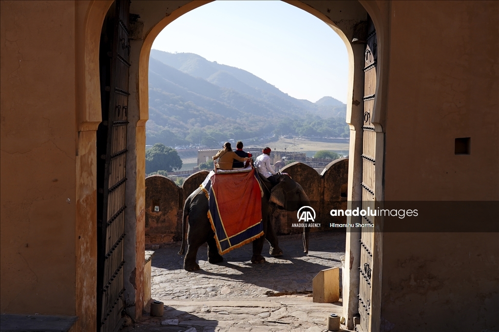 UNESCO World Heritage Site: Historical Amber Fort in India's Jaipur