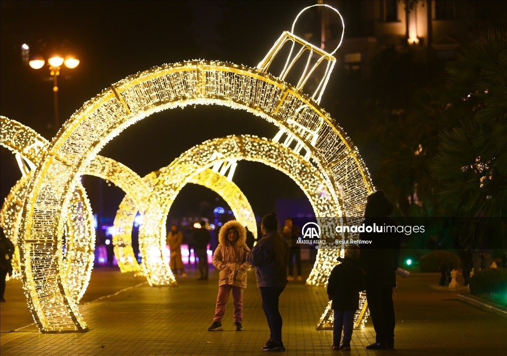 Баку готов к новогодним праздникам