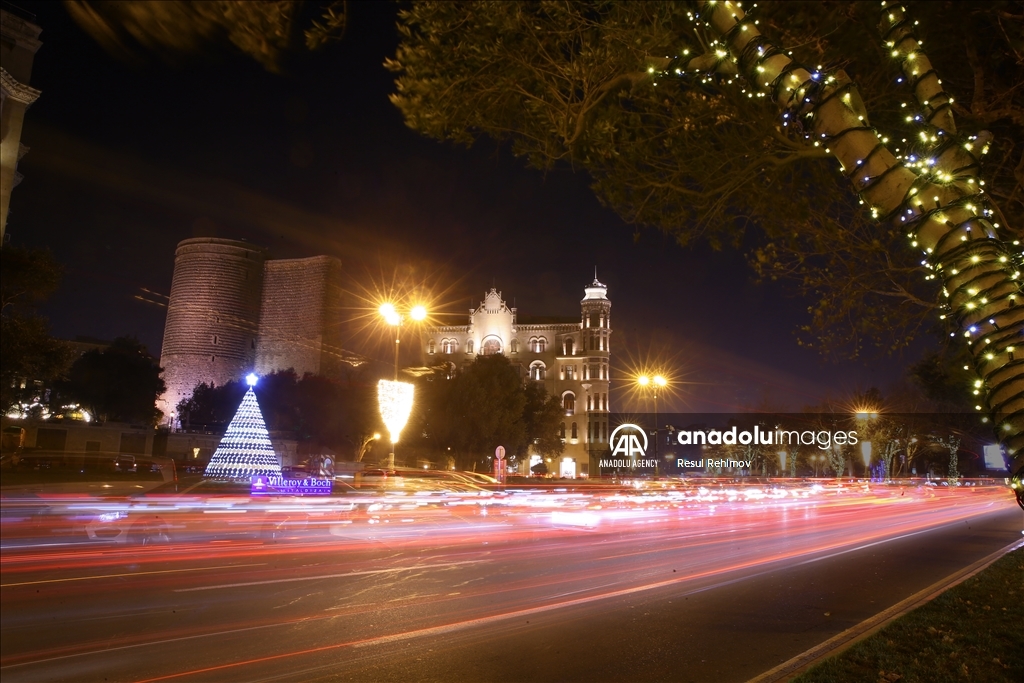 Баку готов к новогодним праздникам