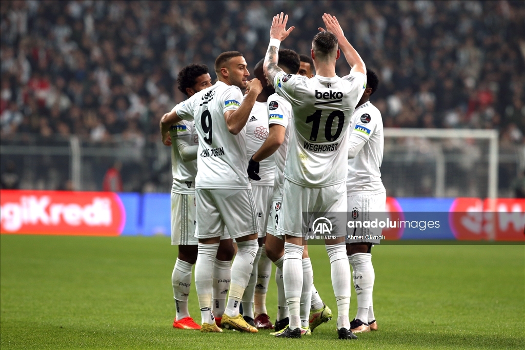 Beşiktaş - Adana Demirspor Karşılaşması - Anadolu Ajansı