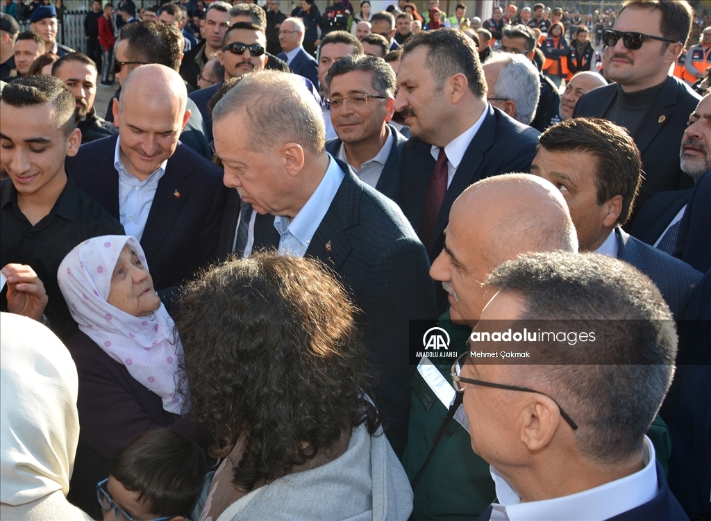 Cumhurbaşkanı Erdoğan, Kumluca'da