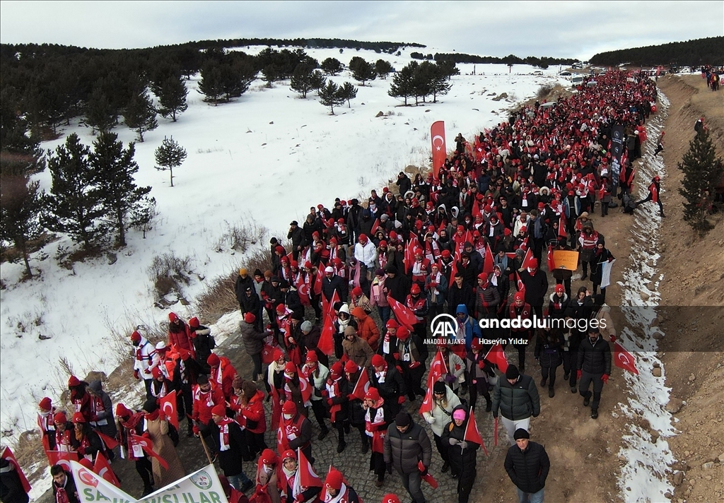 Sarıkamış'ta "Biz Hep Aynı İzdeyiz" yürüyüşü başladı