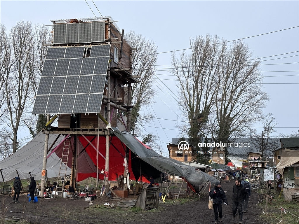 Environmental groups erect barricades to block expansion of open-cast coal mine in northwestern Germany