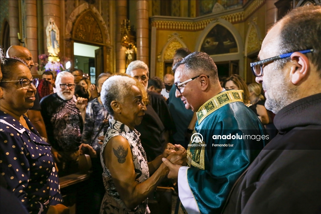 Brezilyalı efsane futbolcu Pele için anma töreni